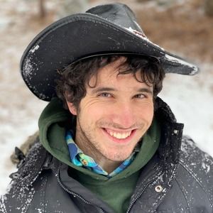 Meet your Posher, Devon